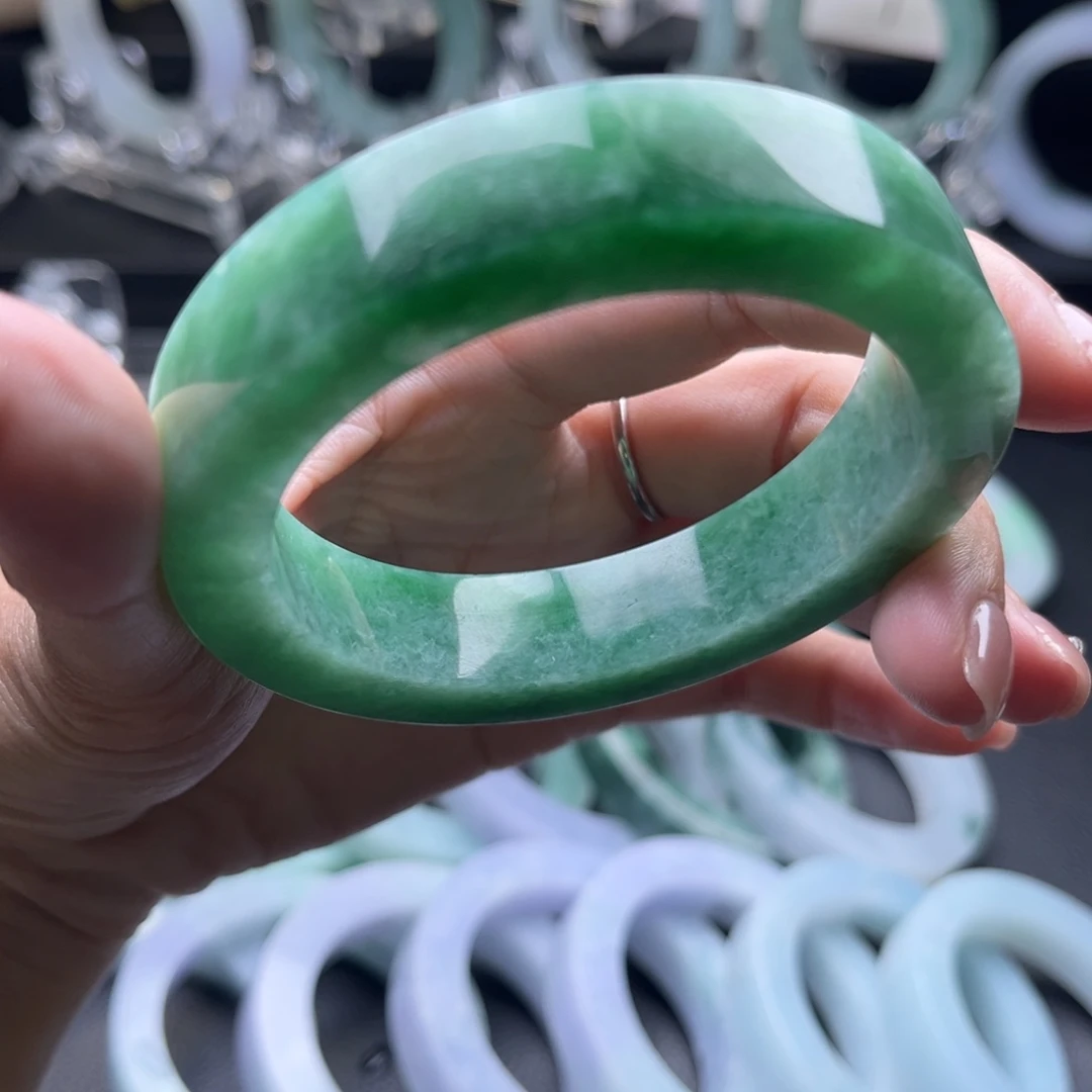 未镶嵌天然缅甸A货翡翠定制翡翠