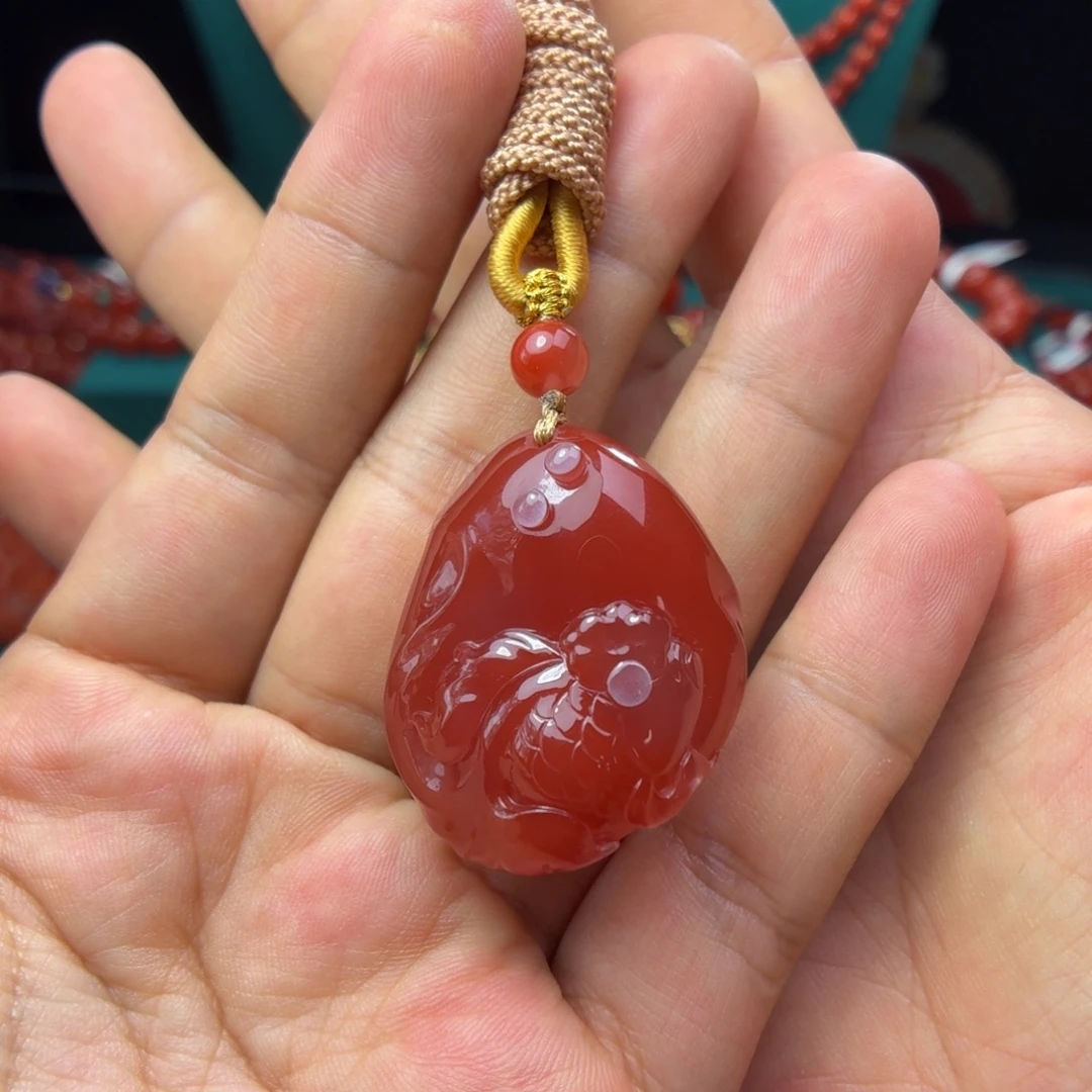 未镶嵌挂件南红玛瑙