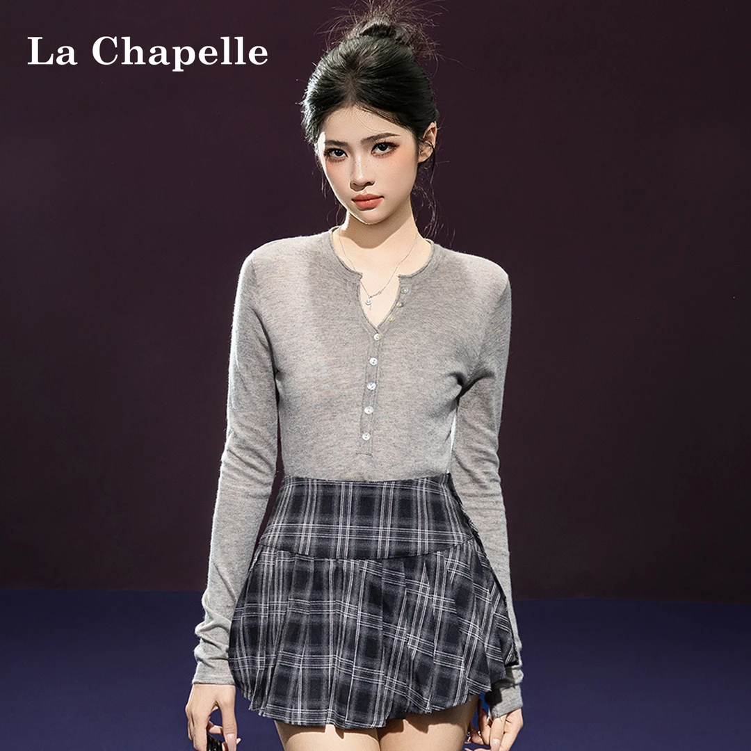 拉夏贝尔气质半开V领长袖针织衫女2025秋季新款修身显瘦打底毛衣