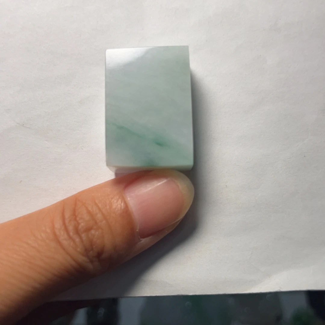 翡翠未镶嵌颈饰我***你