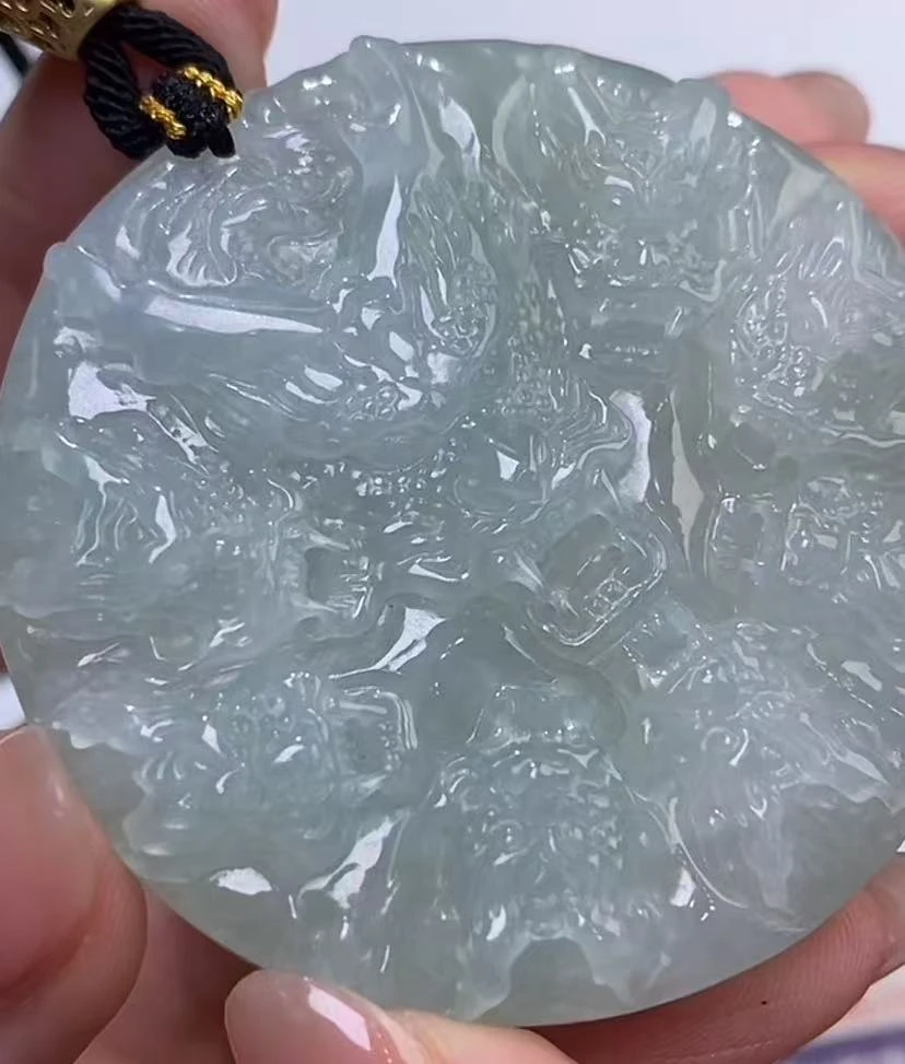 2223918/天然缅甸翡翠A货九龙挂件    多样性一件发