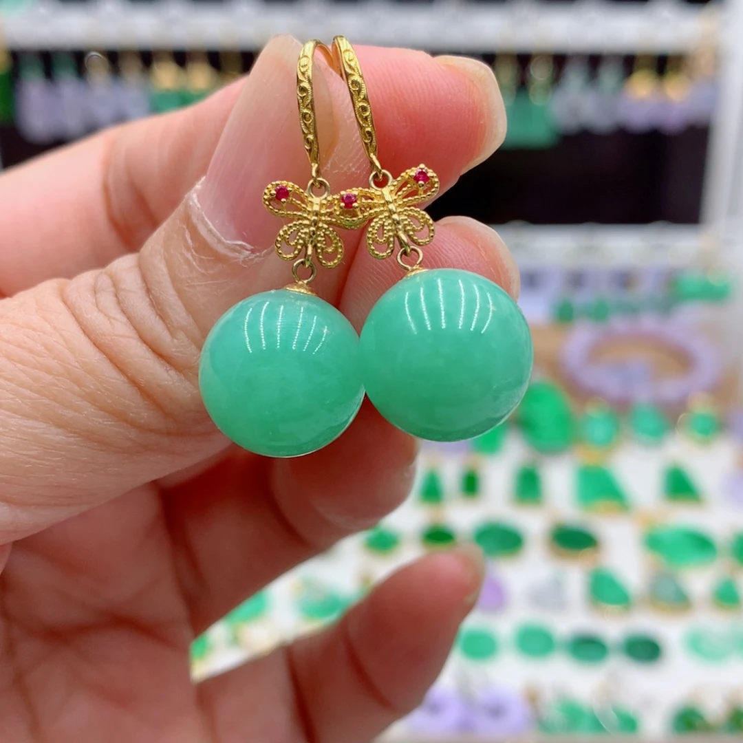 小***学翡翠18K金镶嵌耳饰