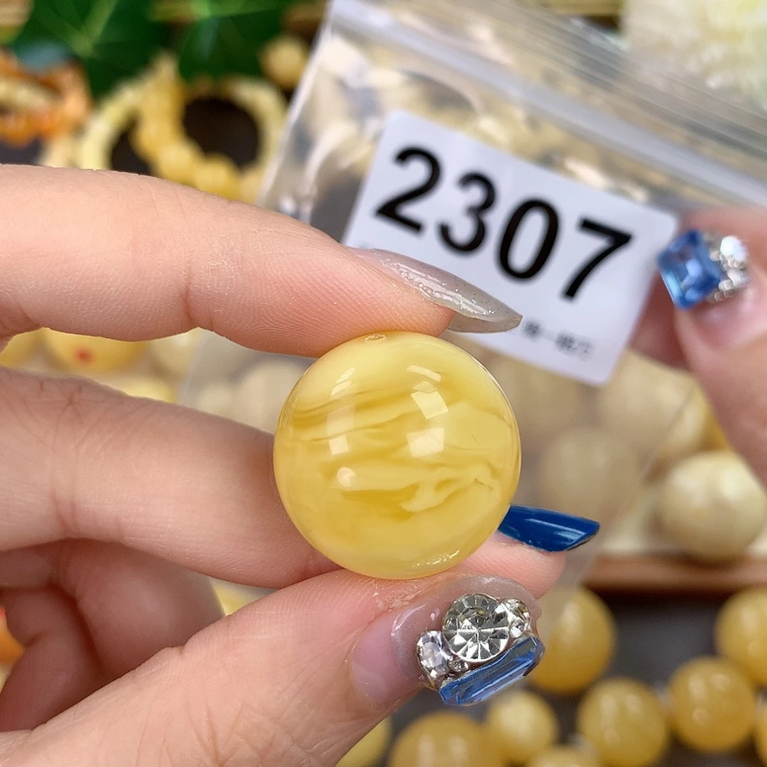 蜜蜡未镶嵌珠宝奇石23