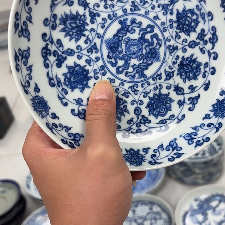 瓷片青花缠枝莲大胡乘景德镇