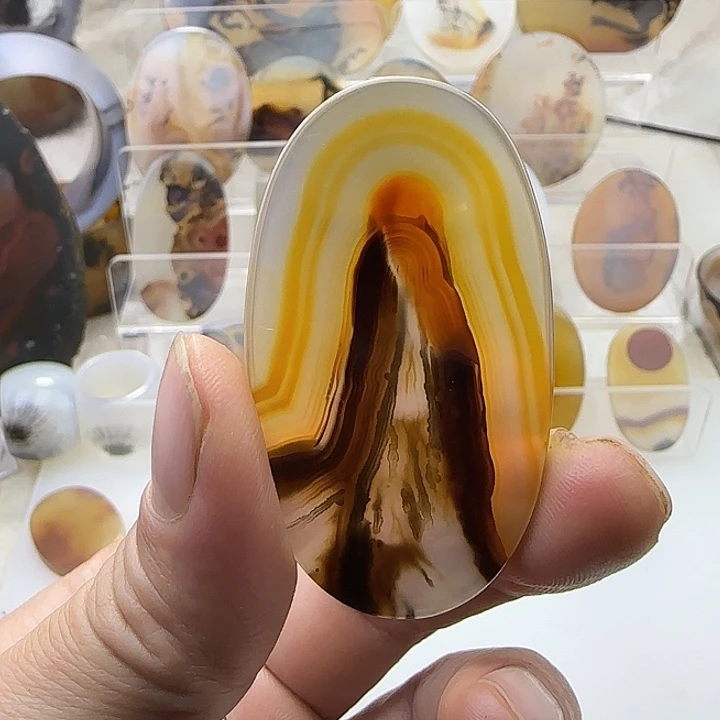 玛瑙/玉髓未镶嵌颈饰