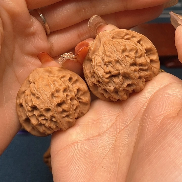 文玩核桃把件0**1宫灯