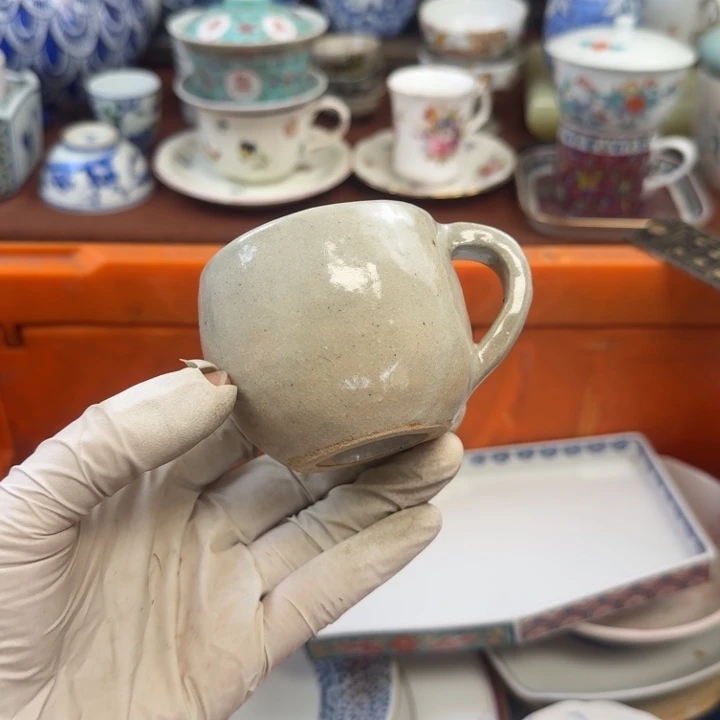 他家瓷器真美……开播了