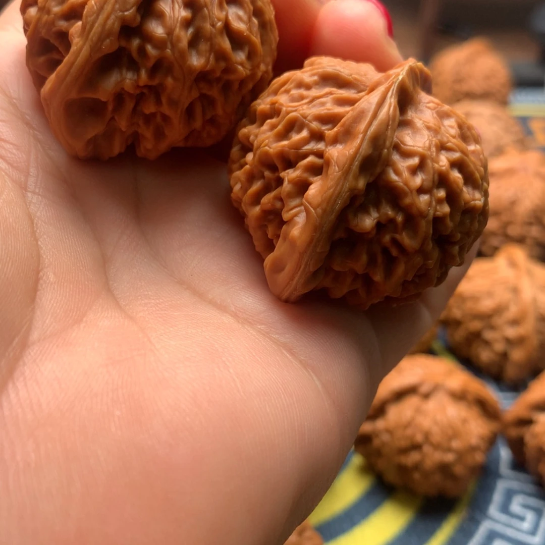 【闪购商品】把件文玩核桃强**强宫灯44