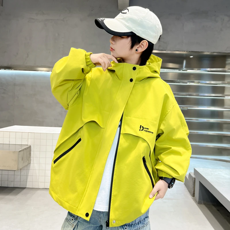 男童冲锋衣外套春秋款8-15岁潮儿童衣服洋气休闲男孩上衣中大童薄