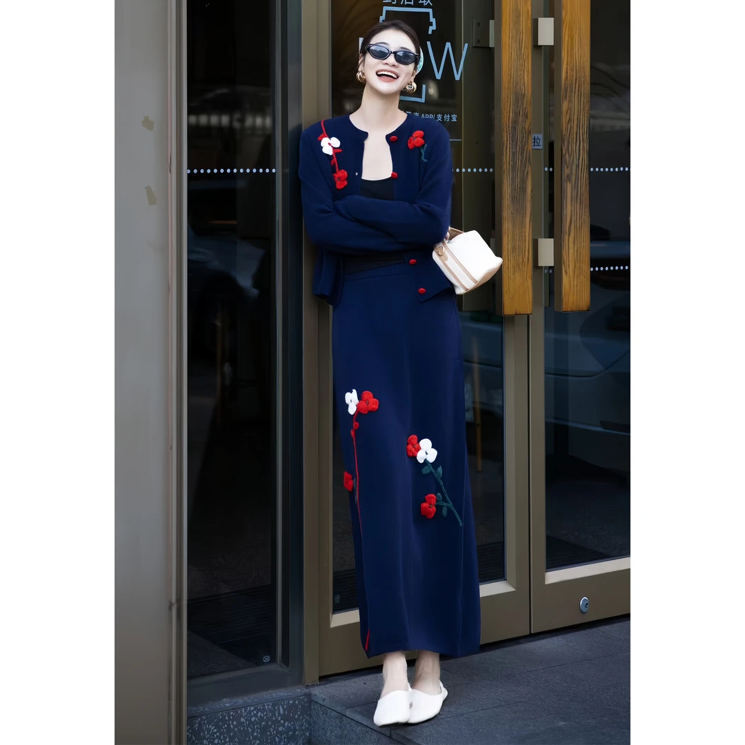 ZEROYK时尚套装女绵羊毛羊绒混纺针织绣花外套松紧腰半身裙套装