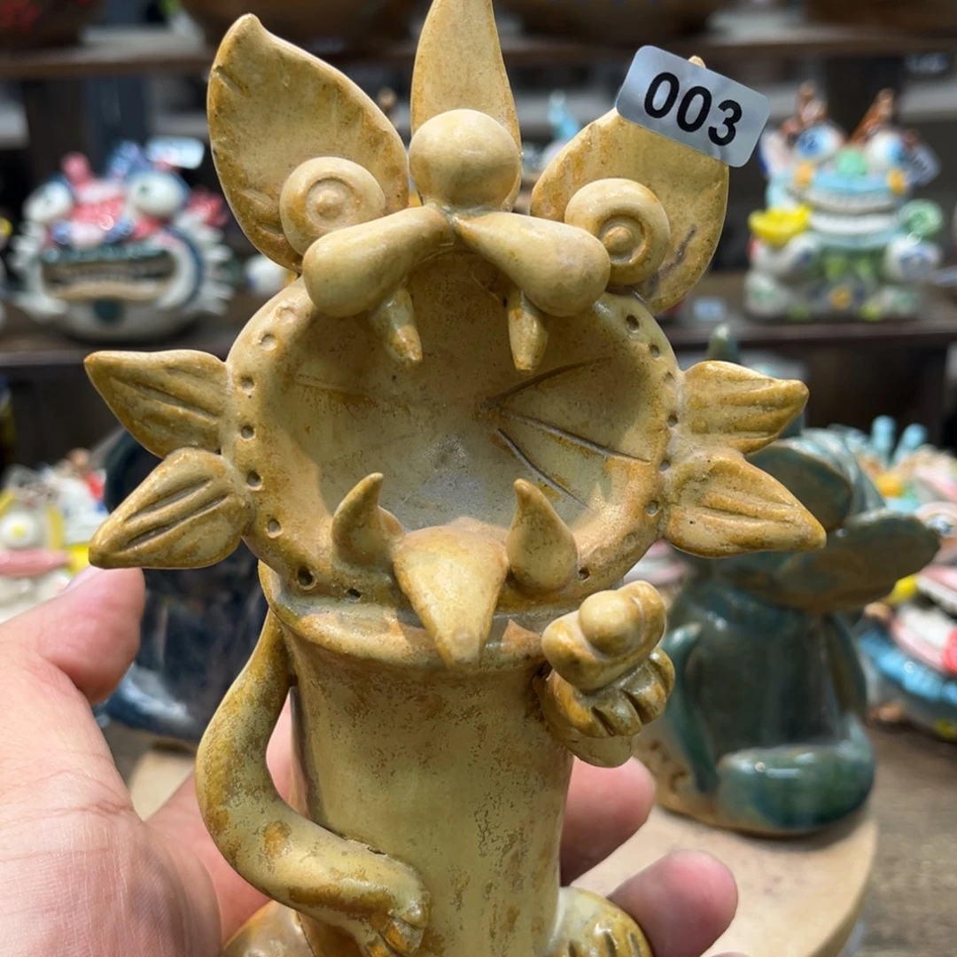 摆件纯手工抽象陶瓷摆件003