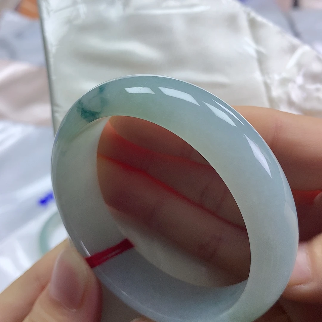 未镶嵌手镯翡翠翡翠