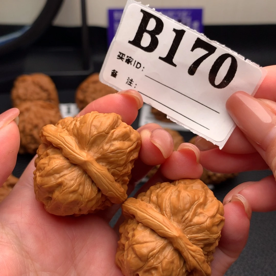 文玩核桃吊坠蛤蟆170链接37尺