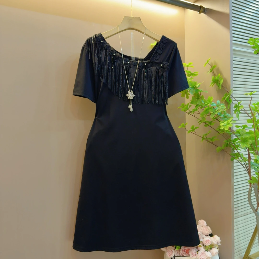 重工欧货流苏拼接收腰显瘦黑色法式修身气质连衣裙（长88左右）