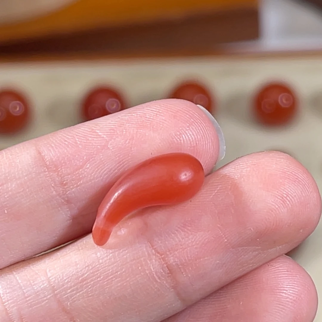 南红玛瑙未镶嵌卡子7.8x6.5x15.5mm不退换