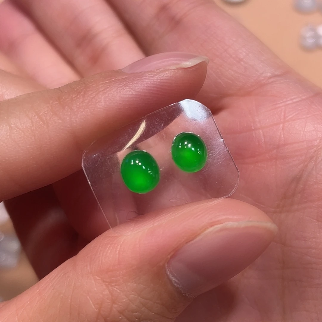 定制翡翠未镶嵌蛋面