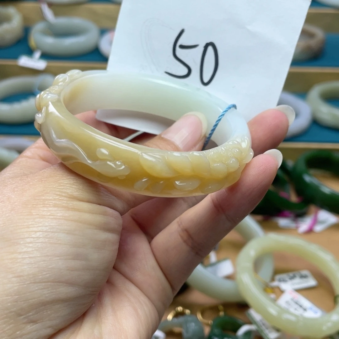 未镶嵌手镯和田玉圈口55