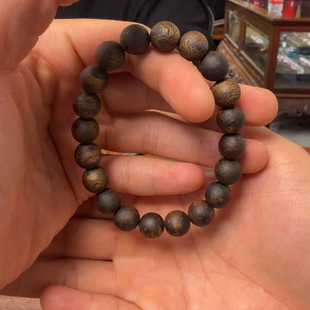 手串沉香高等级 99沉水浮 10mm