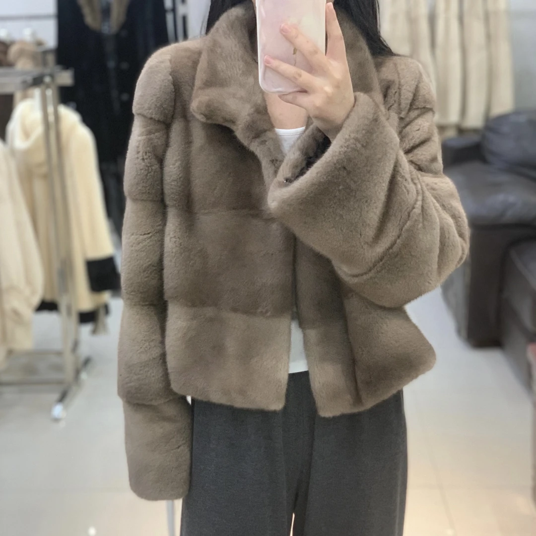 日光翩影-紫标短二水貂-横排靠坎立翻领女装外套短款 2323