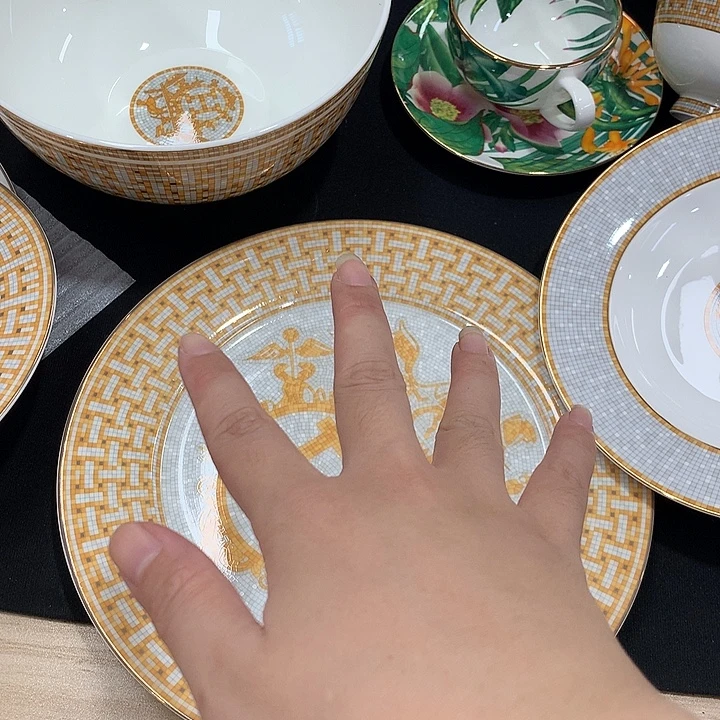 瓷片全套服务费都要