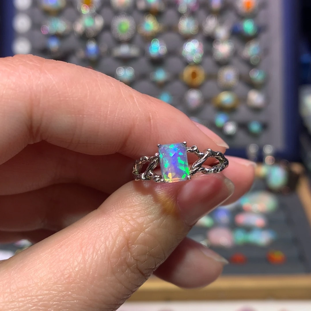 银S925镶嵌欧泊戒指款式