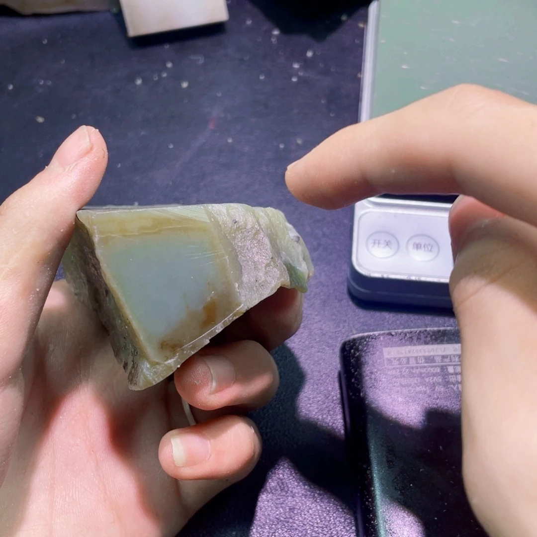未镶嵌和田玉珠宝半成品
