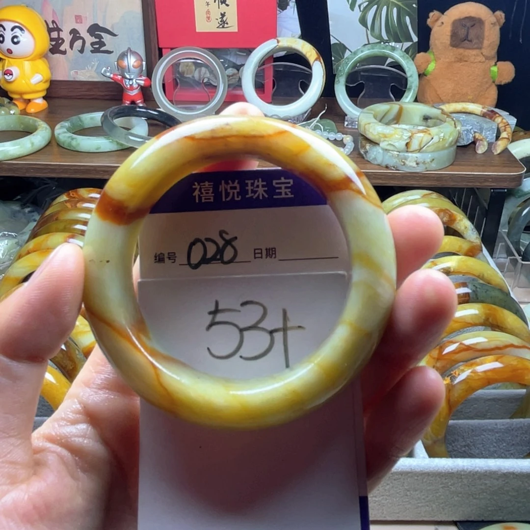 蛇纹石玉未镶嵌颈饰燕*二