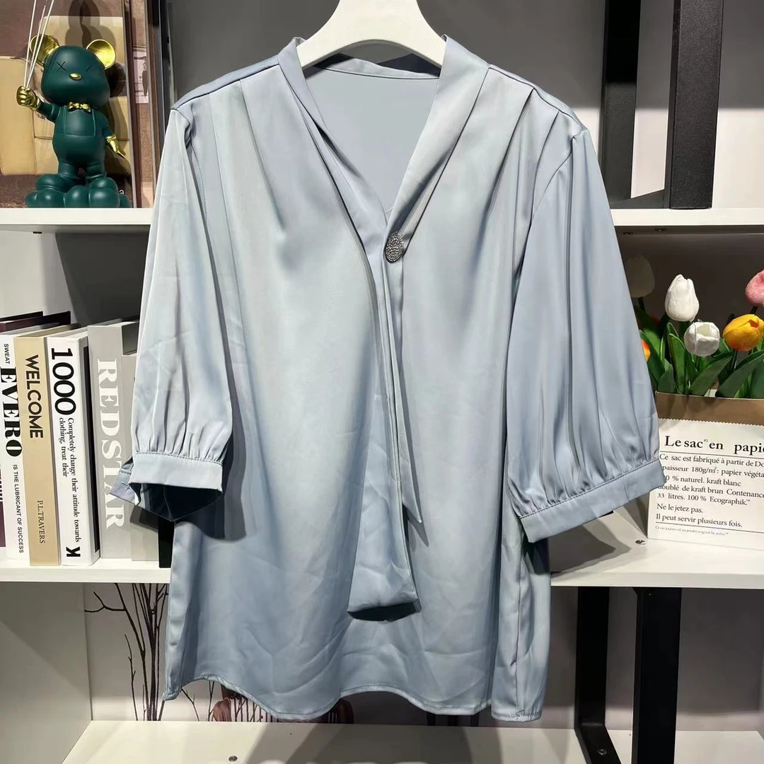 G99928【春季新款】时尚百搭V领浅蓝色七分袖衬衫