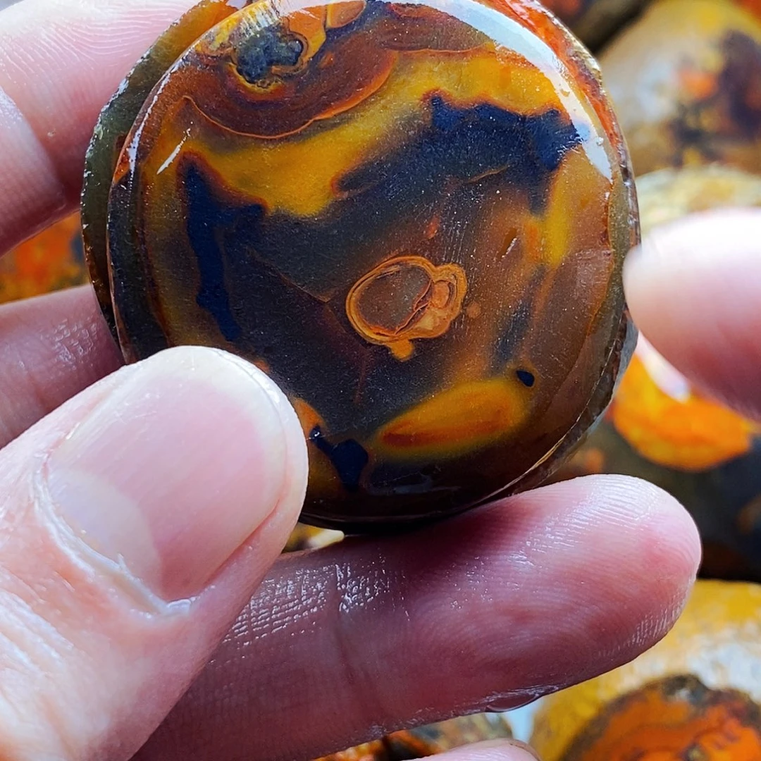 农***拳定制玛瑙未镶嵌战国红