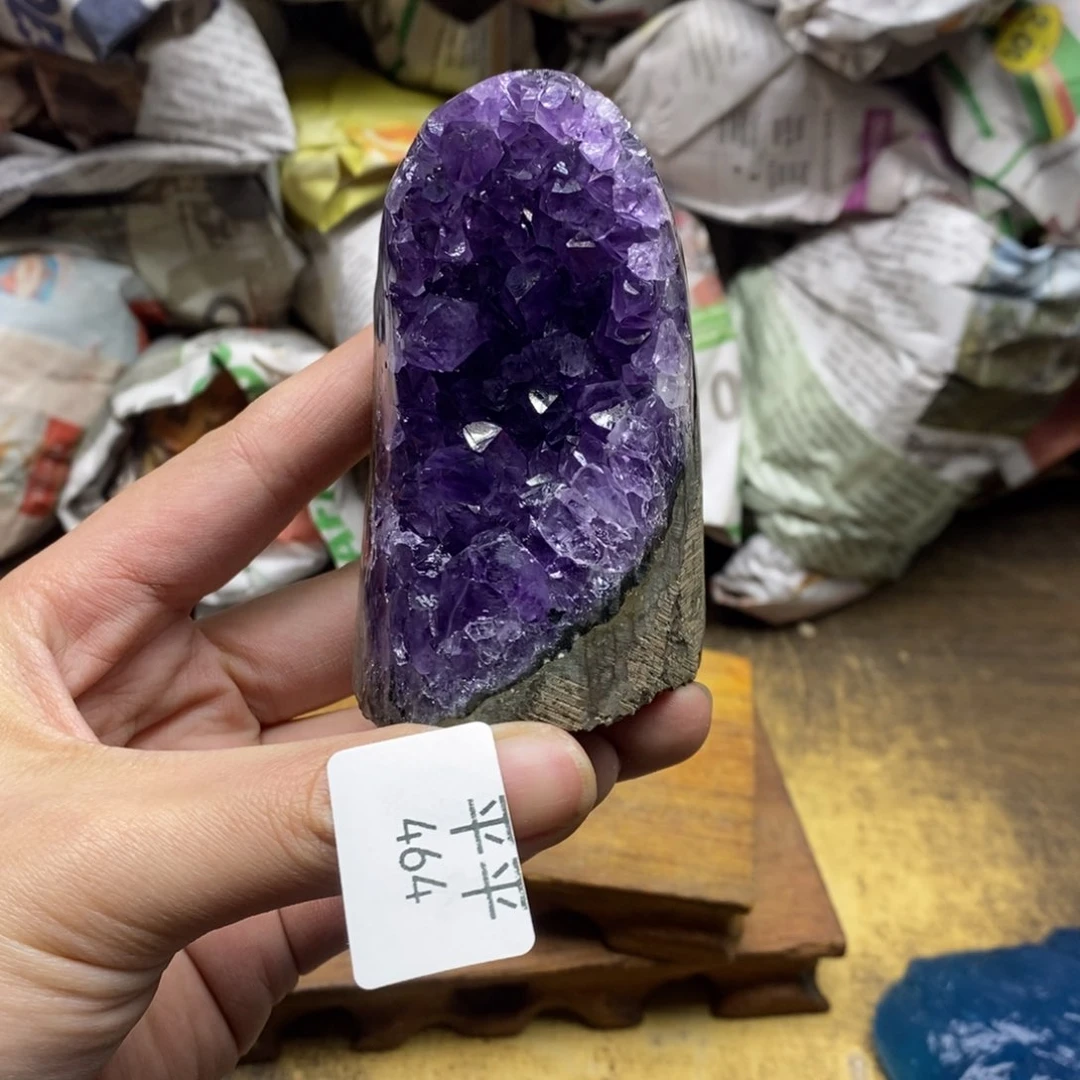 紫晶乌拉圭未镶嵌