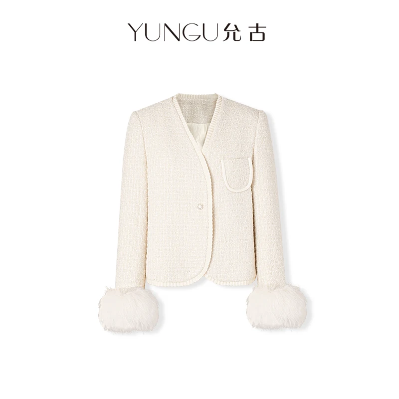 38 YUNGU允古 新款绵羊毛粗花小香风白鹅绒服重工亮片外套上衣女