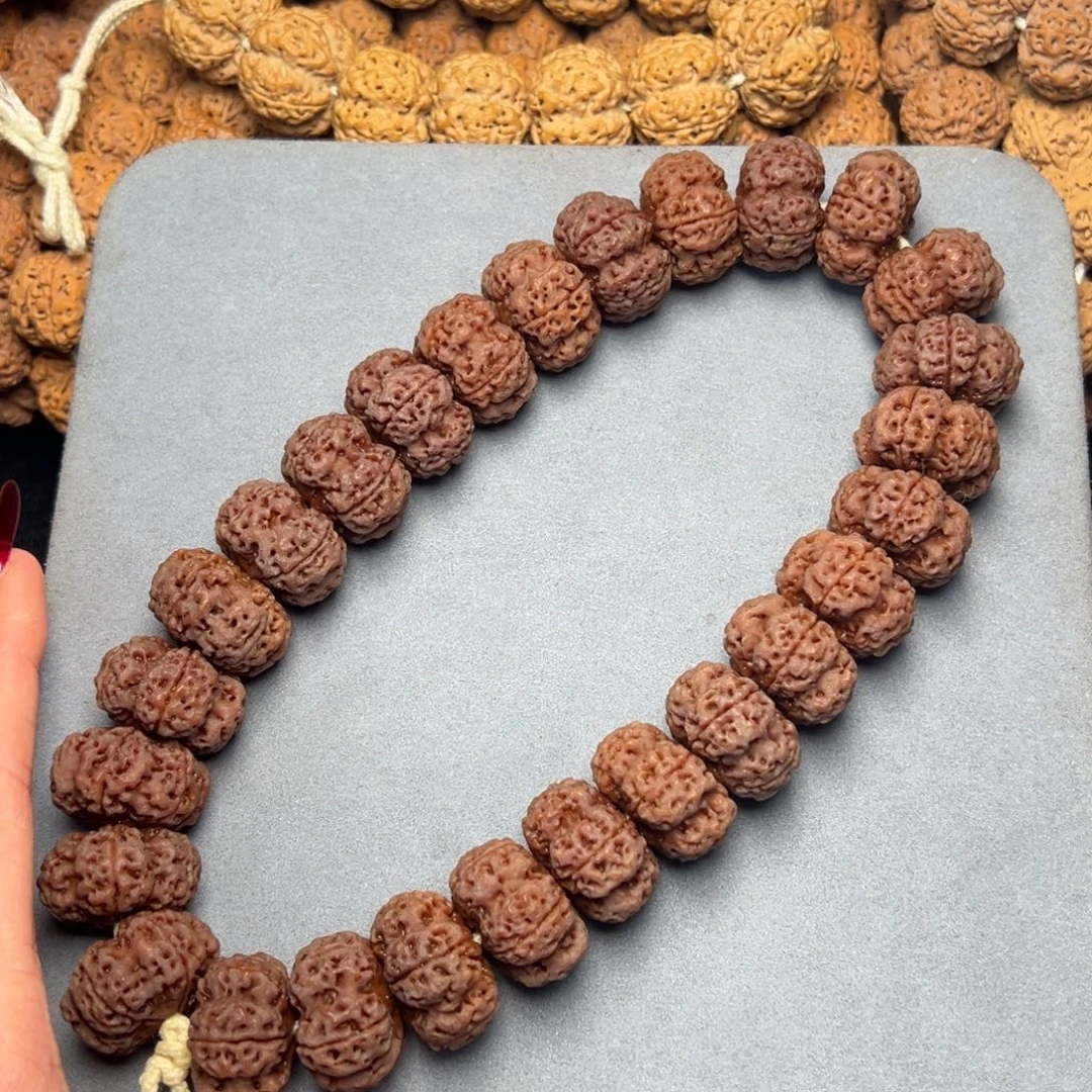 7号尼泊尔大金刚24飞碟梅花夹板手持（27颗籽）