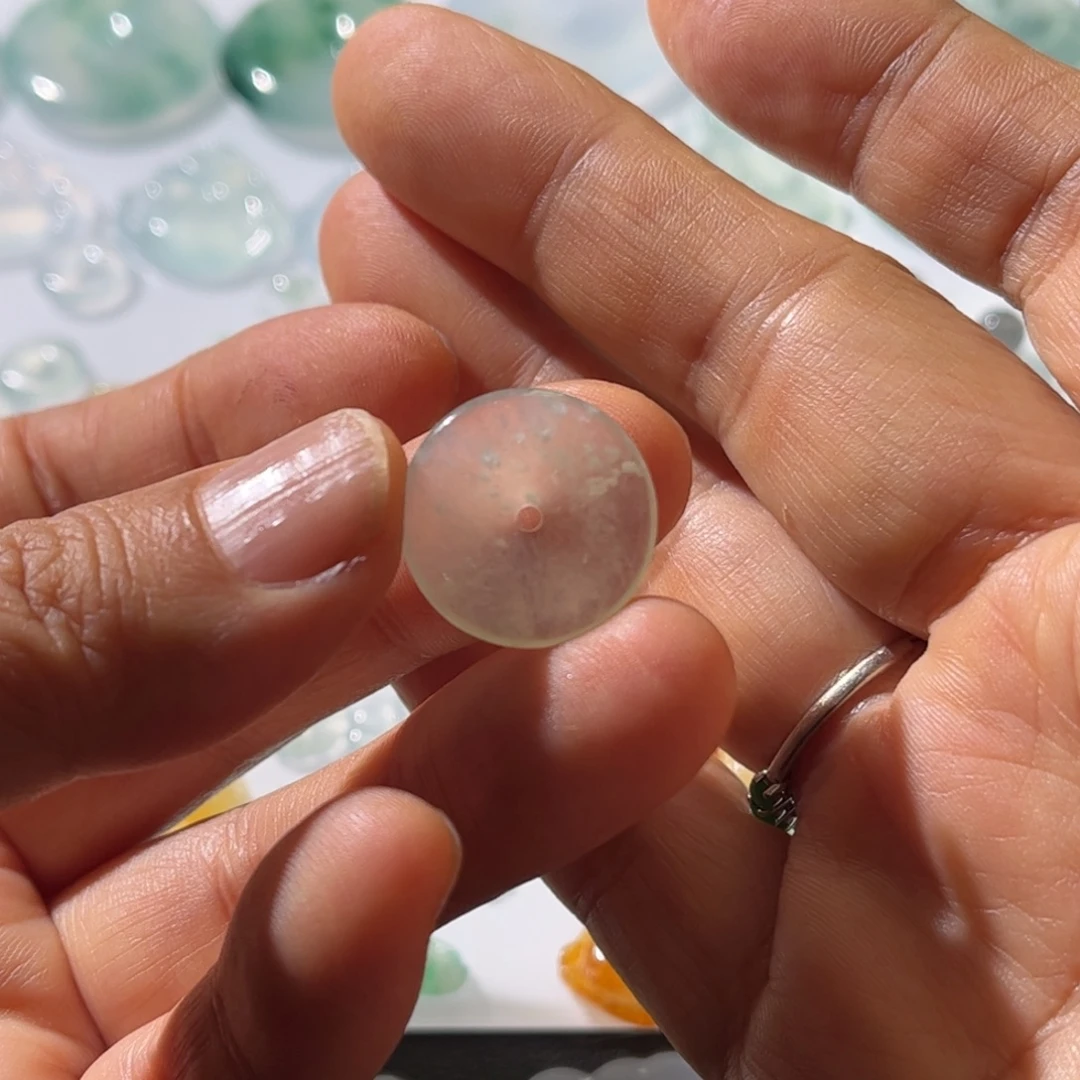 定制翡翠未镶嵌平安扣