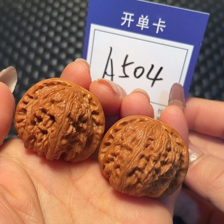把件桃核36狮子A504