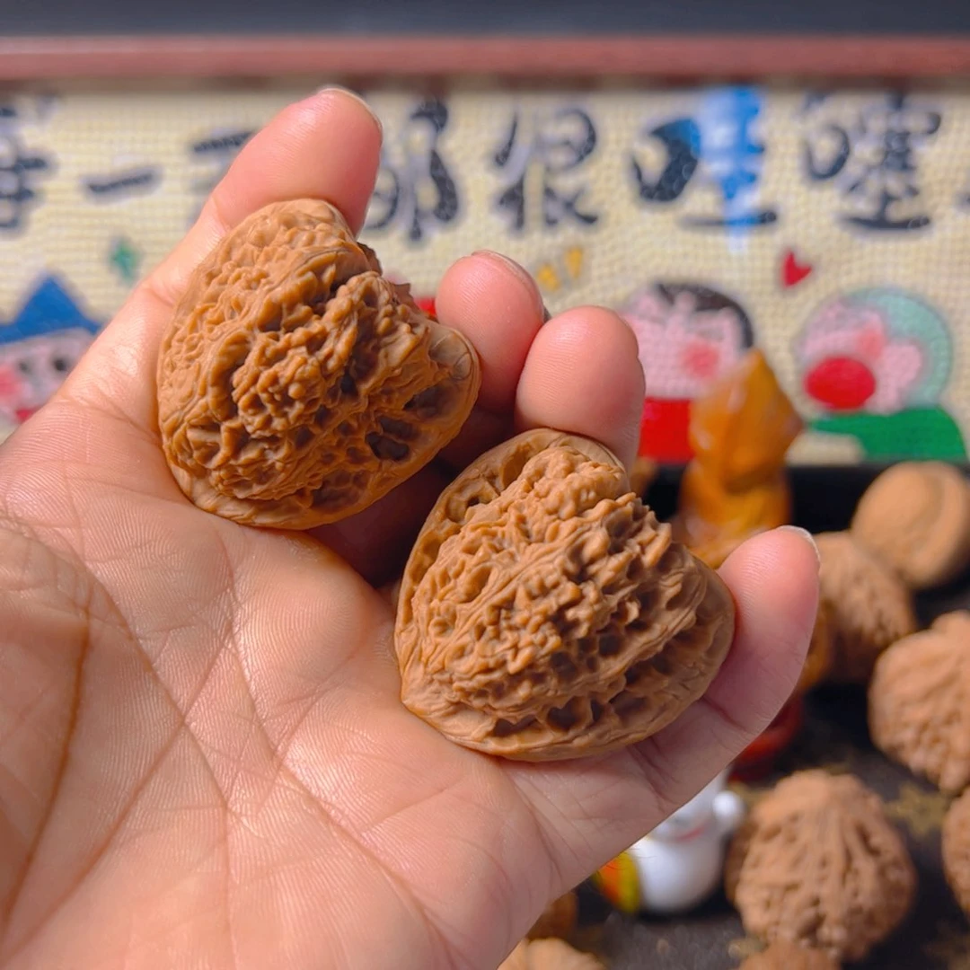 吊坠文玩核桃顶****?南疆石40