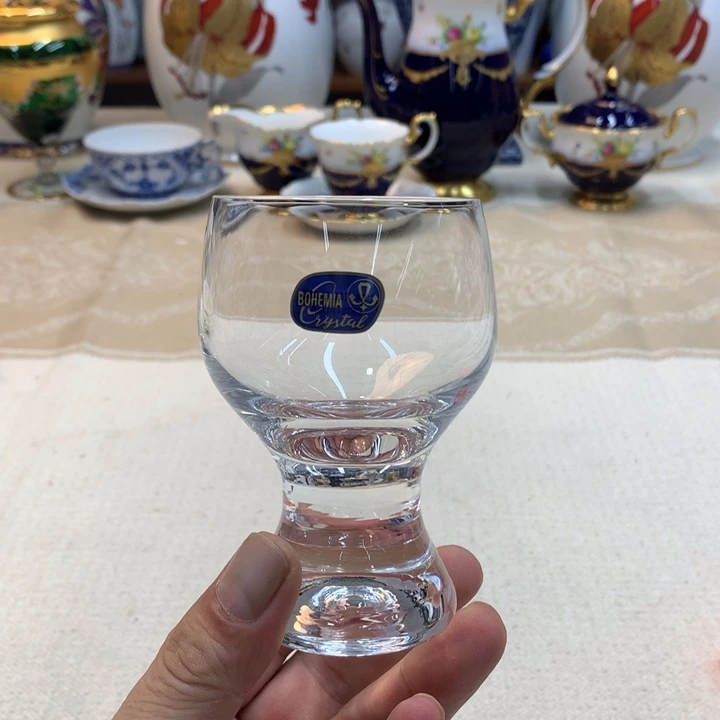 紫砂金瓷阁精品瓷器店