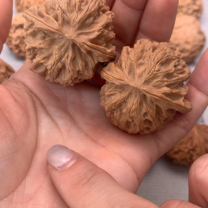 文玩核桃把件全品肉球苹果园43