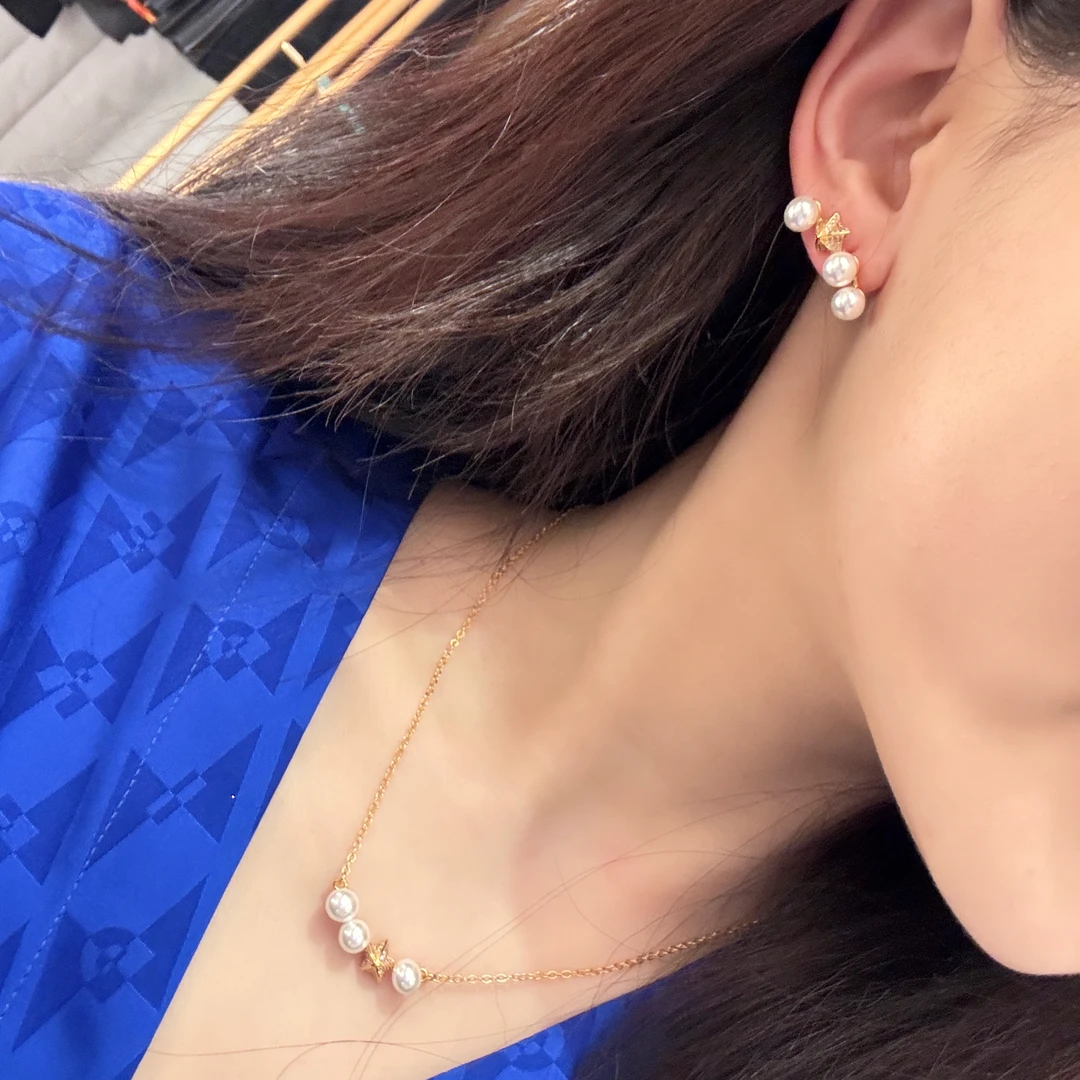 铜锆石项链 铜锆石项链 哥弟优雅质感精致珍珠项链配饰190032