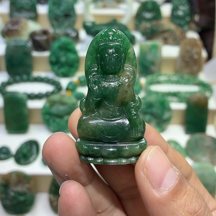 独山玉未镶嵌颈饰中款观音