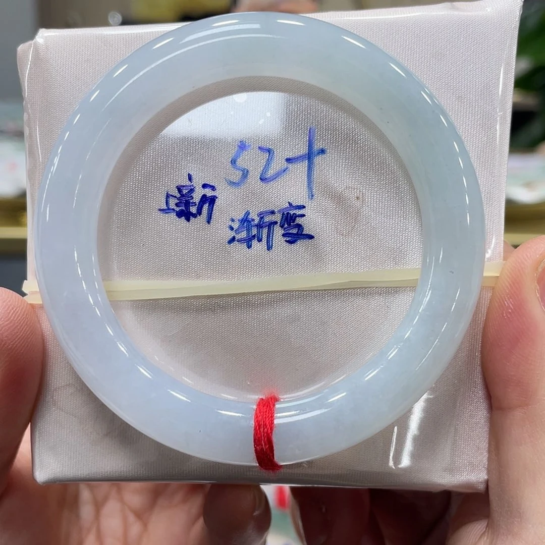 未镶嵌手镯翡翠翡翠