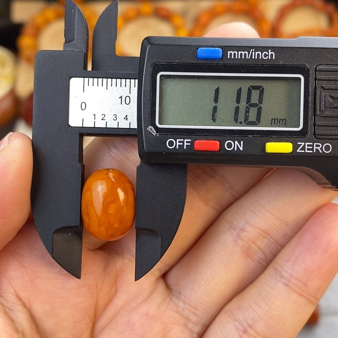 琥珀未镶嵌裸石蜜蜡