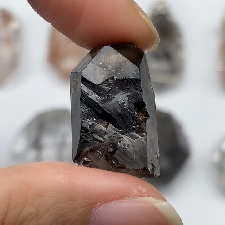 颈饰水晶未镶嵌深茶闪灵钻25mm+