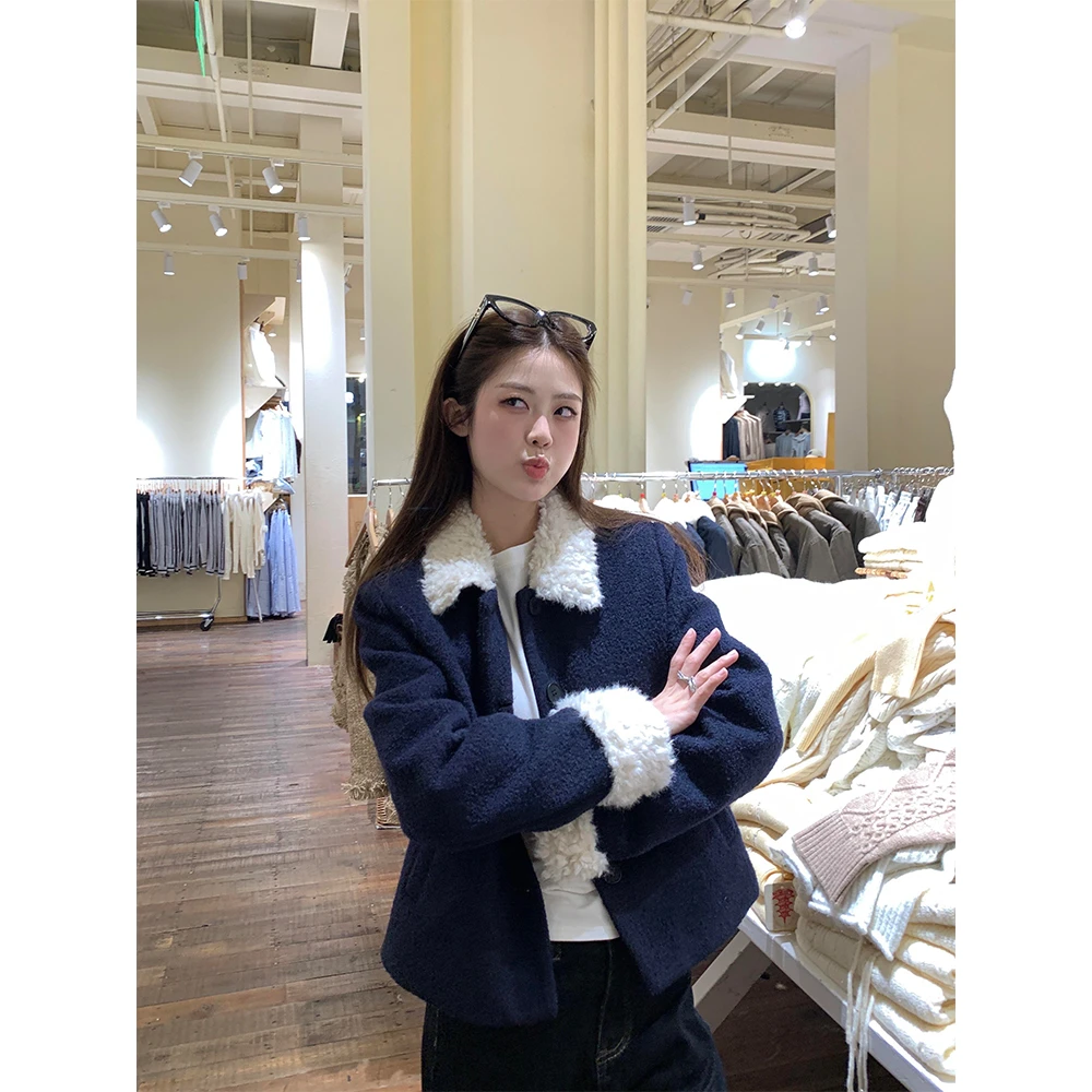 秋冬气质撞色羊羔毛翻领夹棉加厚短款毛呢外套女保暖上衣