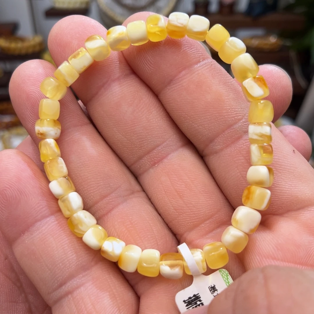 琥珀未镶嵌手链微瑕00005.6mm