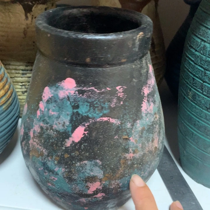 【闪购商品】买一送一微瑕有孔高18口9