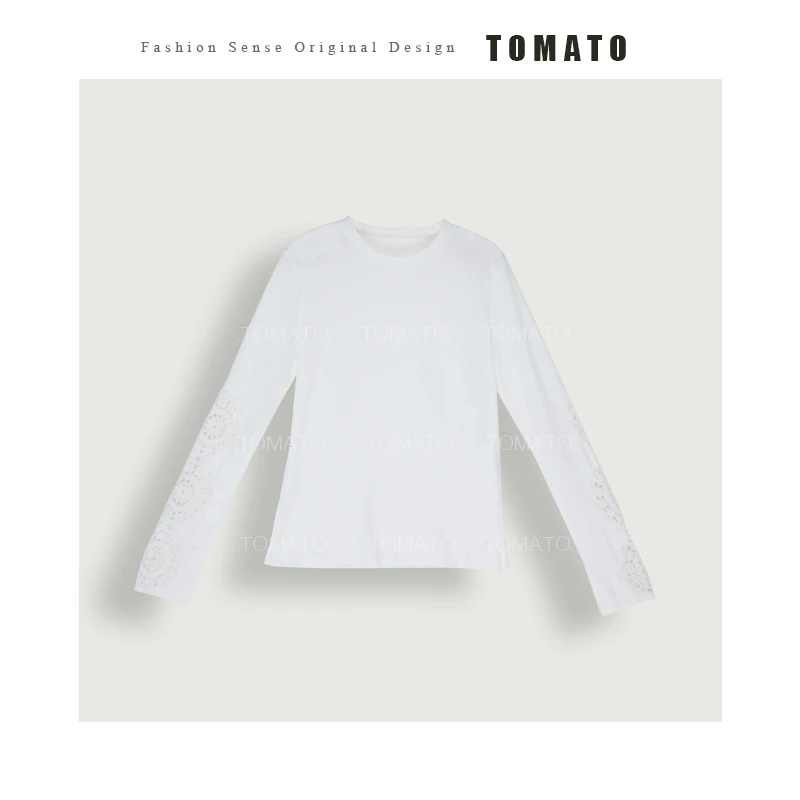 【TomoTo】韩版袖口拼接钩花镂空百搭长袖打底衫上衣Q24T85591