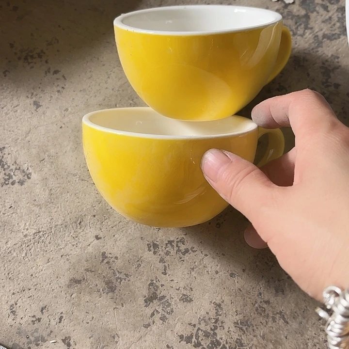 碟微瑕介意勿拍……6个杯