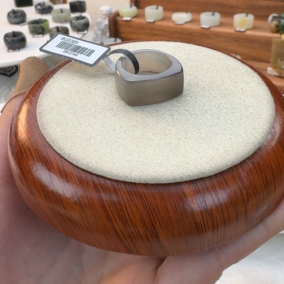 和田玉未镶嵌戒指烟紫马鞍16.3mmj43