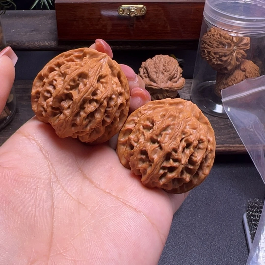 文玩核桃把件苹果园 40全品