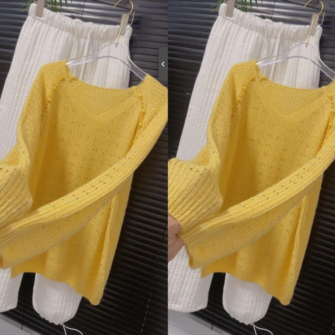 秋冬新款V领钉珠针织衫宽松慵懒风温柔时尚毛衣上衣通勤百搭女